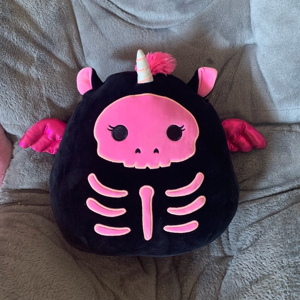 hexla animal skeleton squishmallow 12”